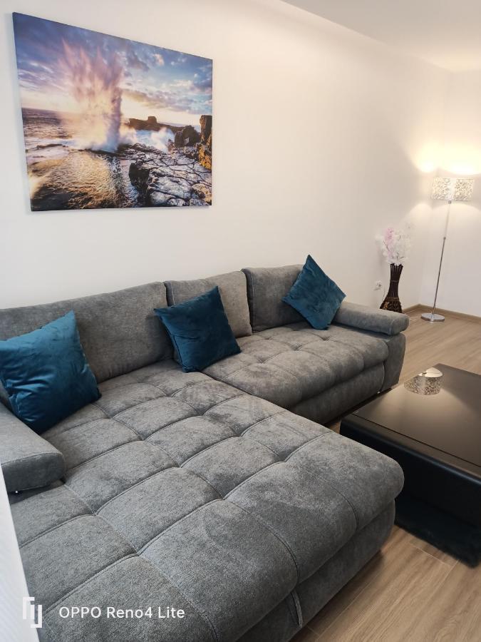 D&N Relax Apartment Braşov Exteriör bild