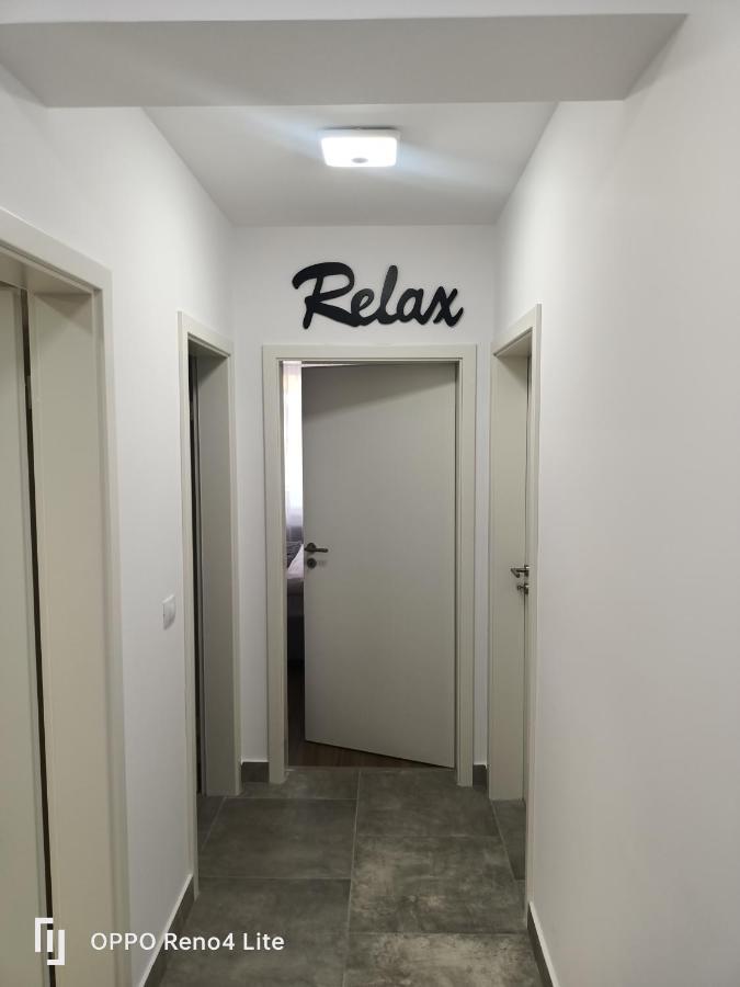 D&N Relax Apartment Braşov Exteriör bild